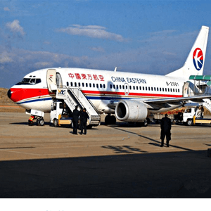 山南隆子机场快递航空快运业稳步发展的原因是什么？